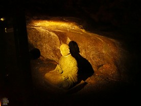 江の島岩屋 江島神社の起源！