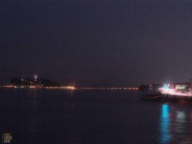 時間が経つと更に輝きを増す江ノ島。